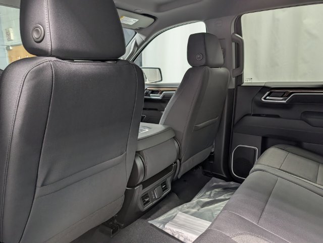 New 2026 Chevrolet Silverado 1500 LT AWD/4WD image 12