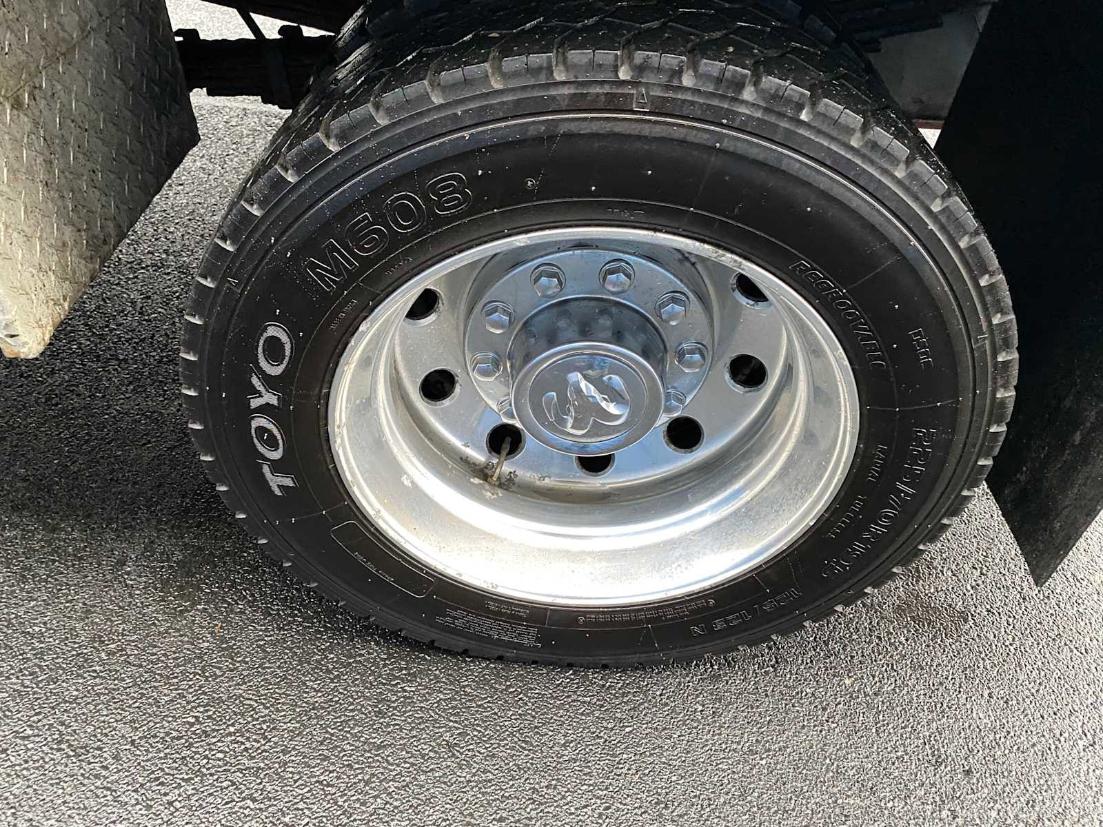 Used 2016 RAM 5500 Tradesman w/ Power Accessory Group image 36