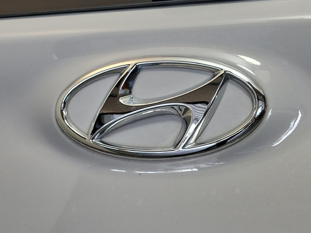 Used 2023 Hyundai Kona SEL FWD image 8