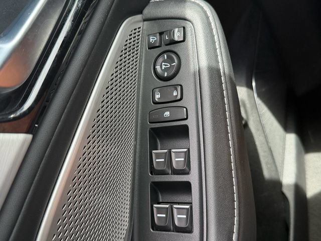 Certified 2024 Acura MDX FWD w/ Technology Package image 36