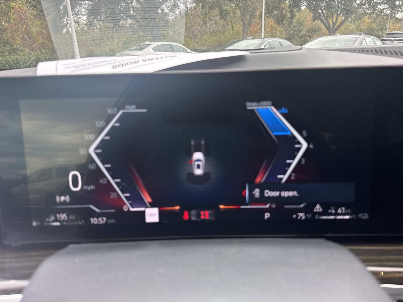 Used 2024 BMW X5 xDrive50e image 32