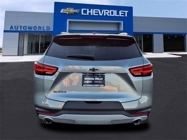 New 2026 GMC Terrain Elevation w/ Black Edition image 6