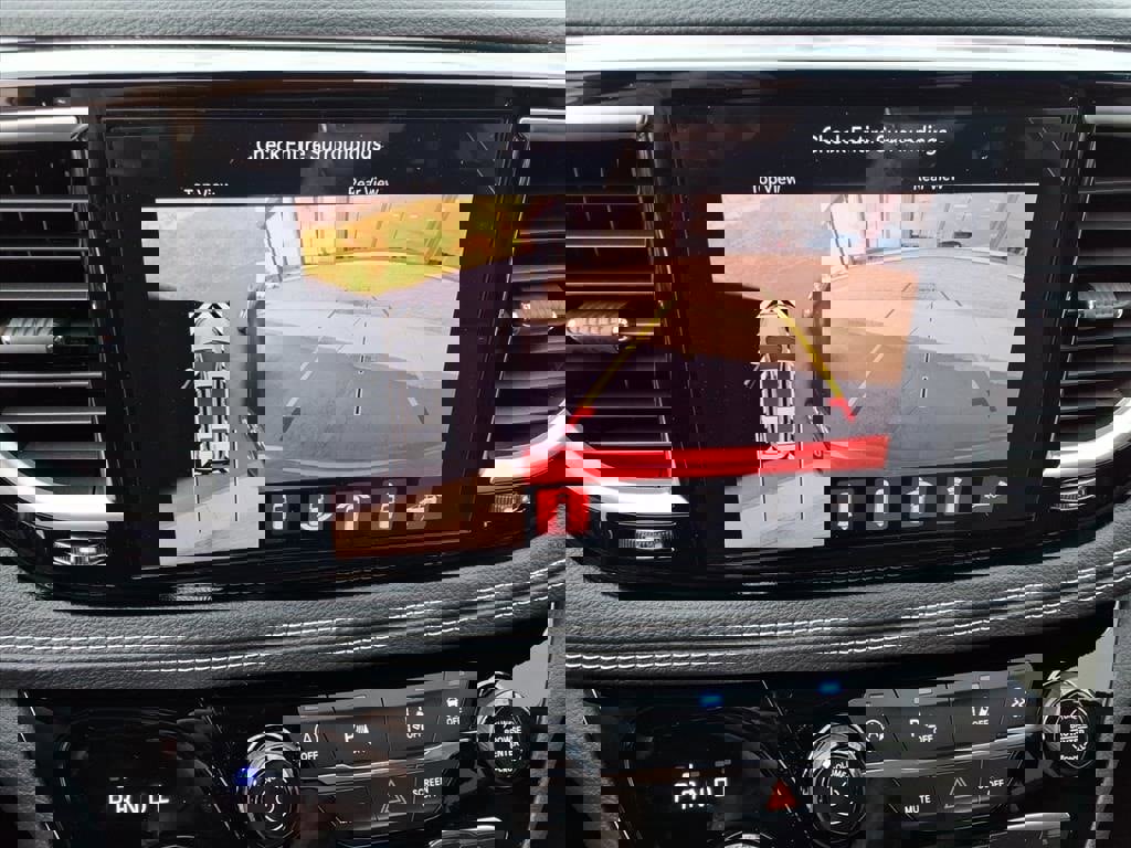 New 2026 Chrysler Pacifica Select image 9