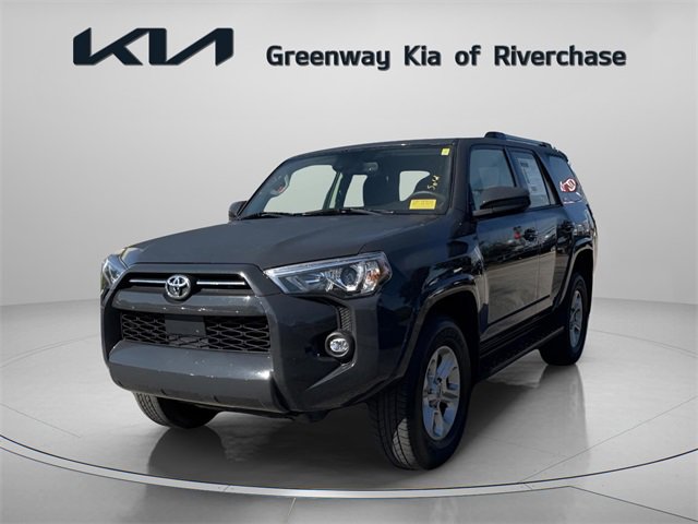 Used 2024 Toyota 4Runner SR5 image 3