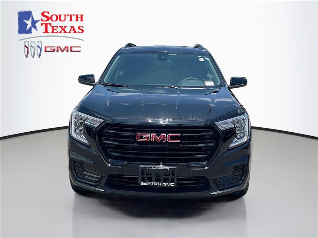 Certified 2023 GMC Terrain SLE w/ Driver Convenience Package