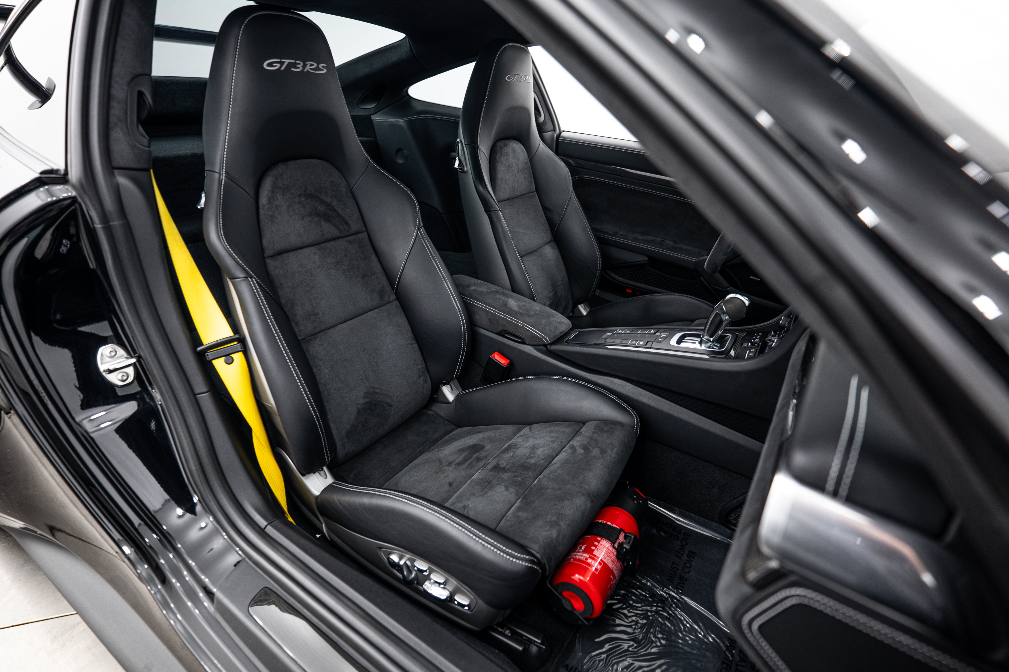 Certified 2019 Porsche 911 GT3 RS RWD image 14