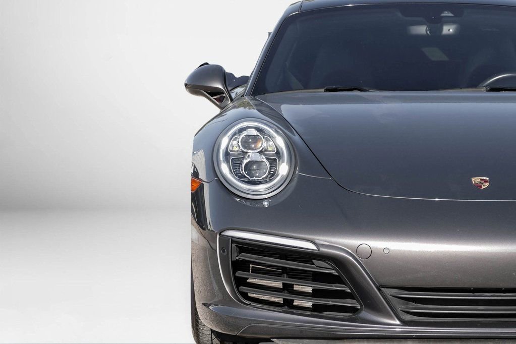 Used 2017 Porsche 911 Carrera image 35