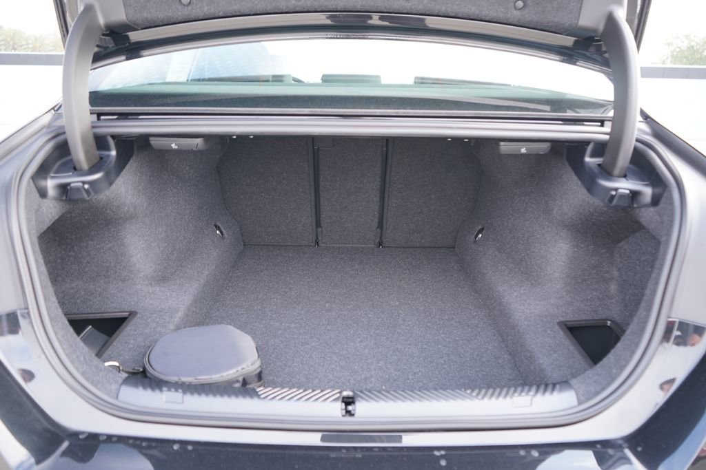 New 2026 BMW 540i xDrive w/ Executive Package image 20