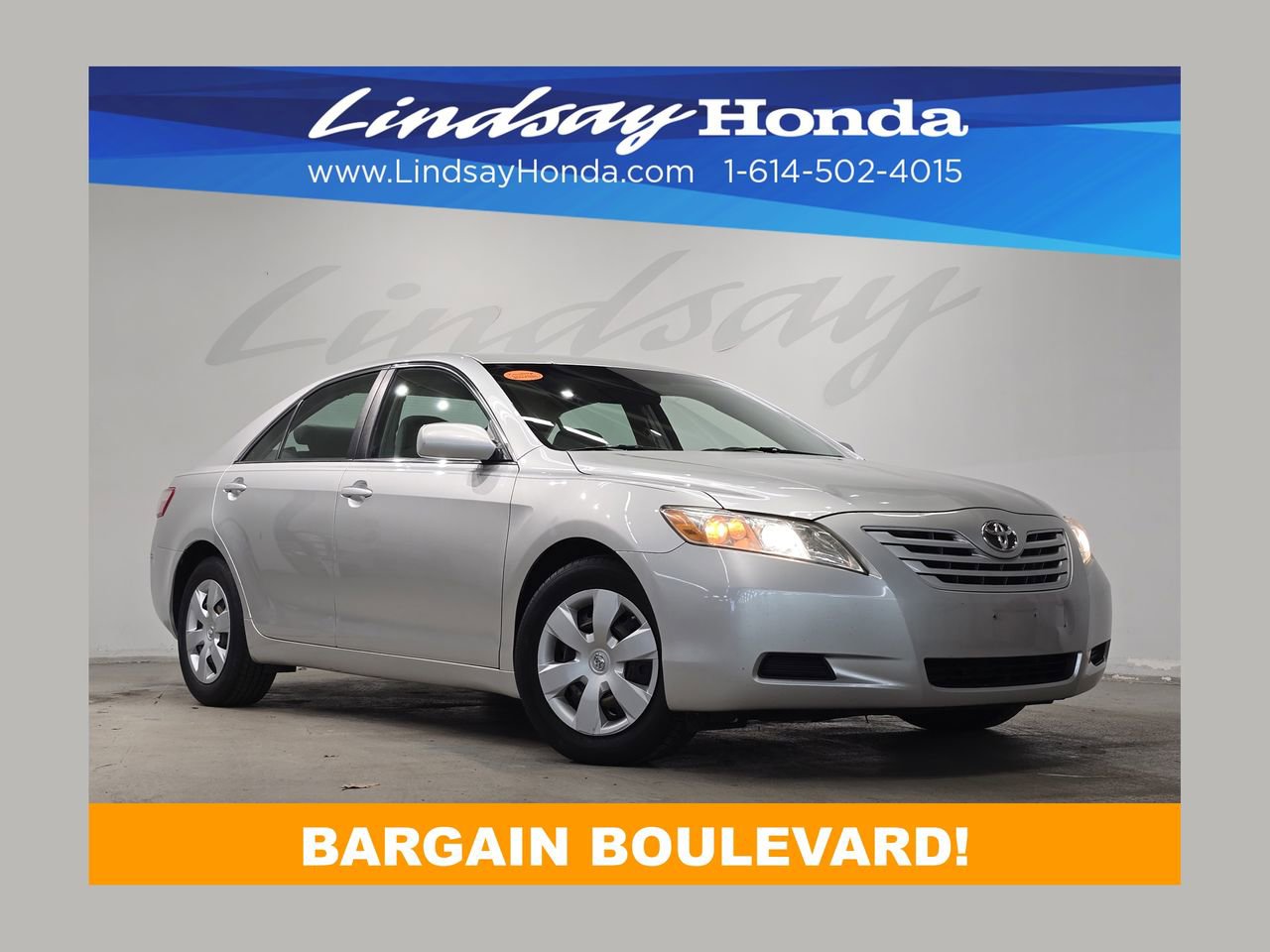 Used 2009 Toyota Camry LE image 1