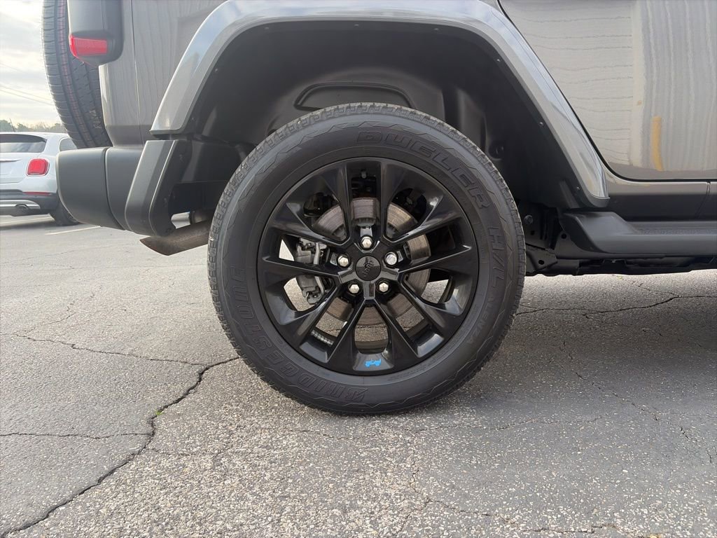 Used 2023 Jeep Wrangler Unlimited Sahara w/ Cold Weather Group image 9