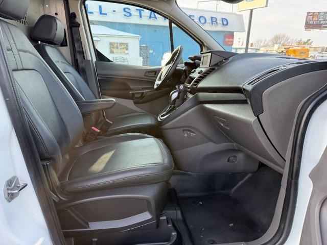 Used 2022 Ford Transit Connect XL image 22