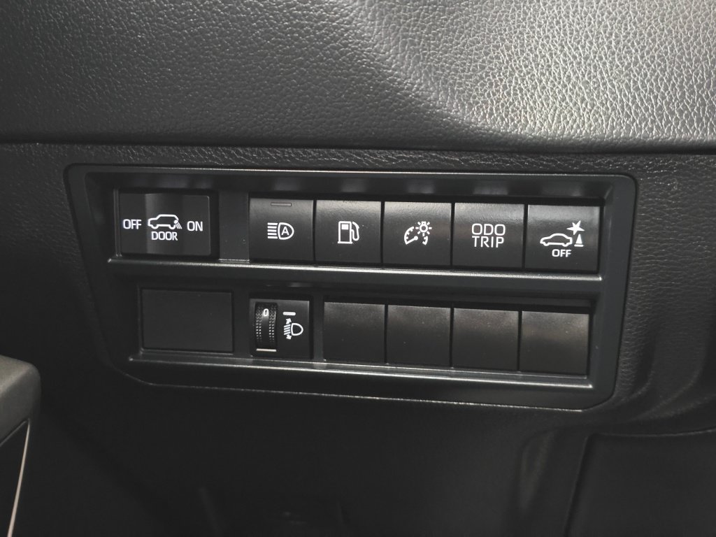 Certified 2026 Toyota Sequoia SR5 AWD/4WD image 23