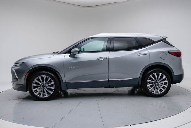 Used 2023 Chevrolet Blazer Premier w/ Driver Confidence II Package image 3