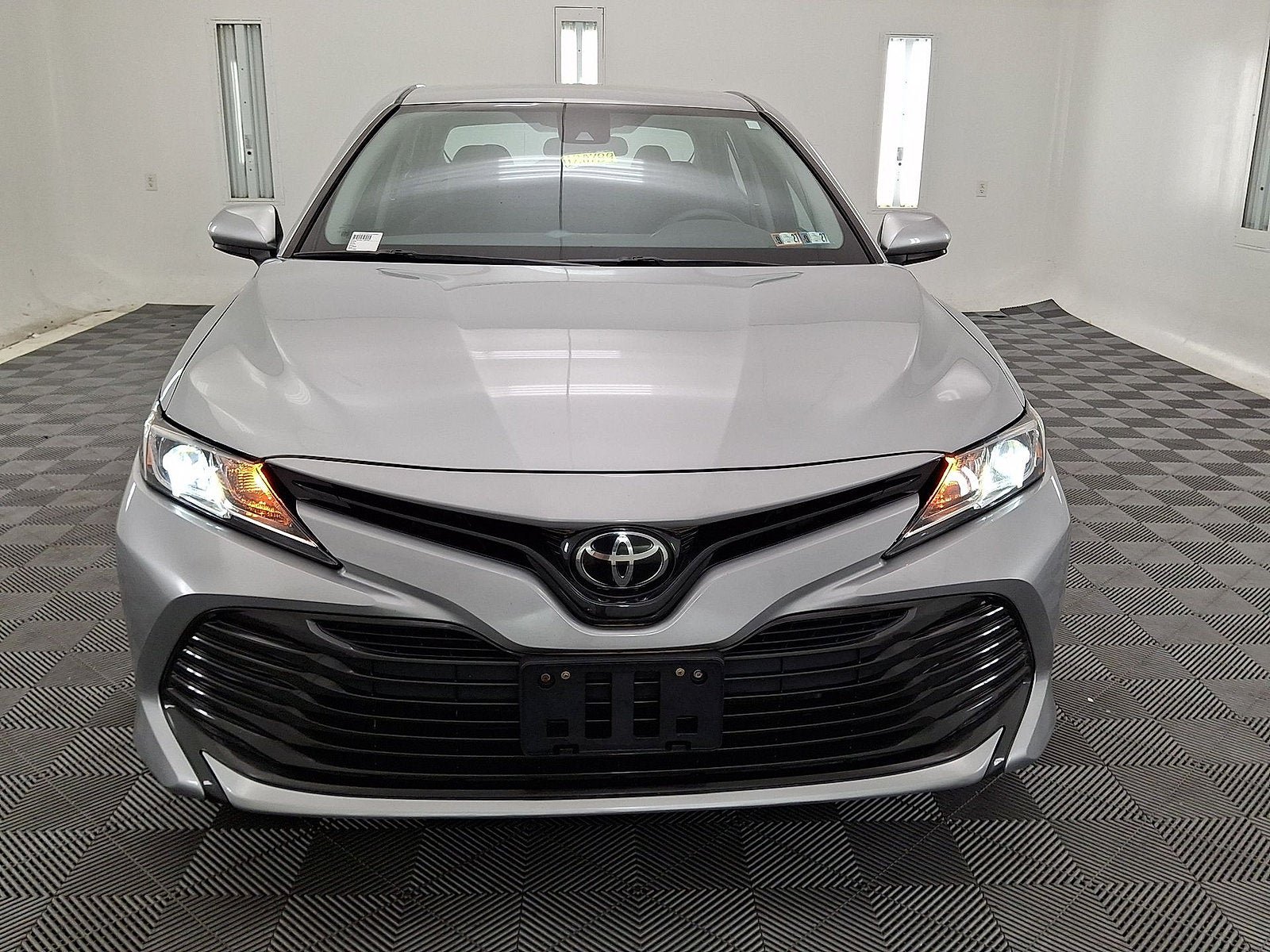 Certified 2018 Toyota Camry LE FWD image 20