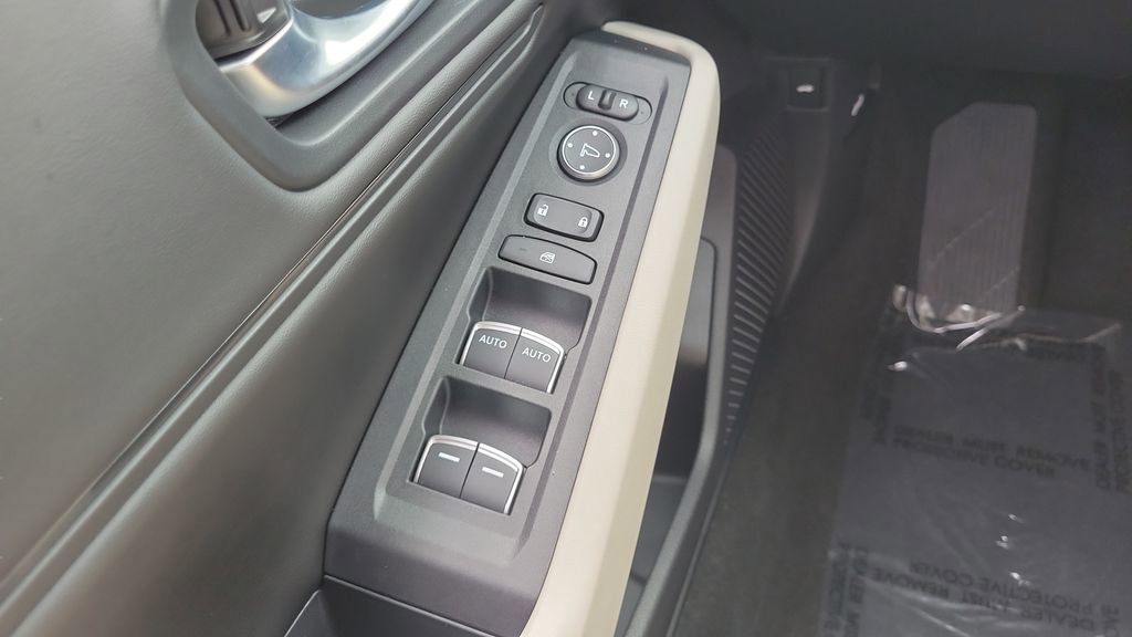 Used 2025 Honda Accord EX-L image 32