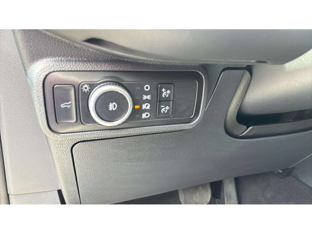 Used 2025 Ford Explorer ST-Line w/ Premium Package AWD/4WD image 22