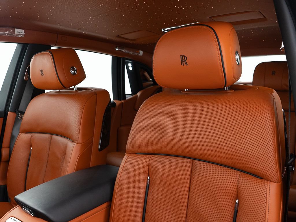 Certified 2023 Rolls-Royce Phantom Sedan RWD image 16