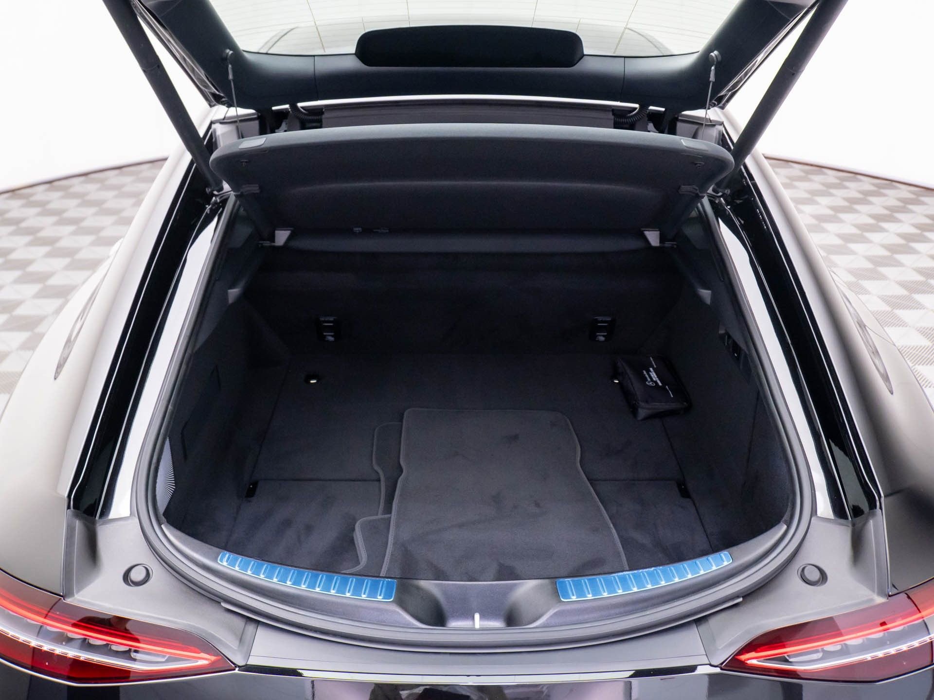 New 2026 Mercedes-Benz AMG GT 43 image 32