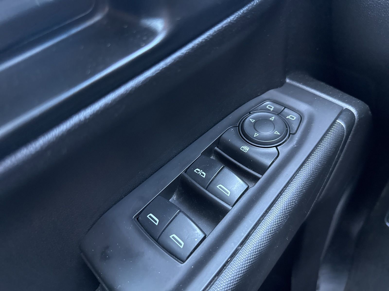 Used 2021 Chevrolet Silverado 1500 Custom image 31