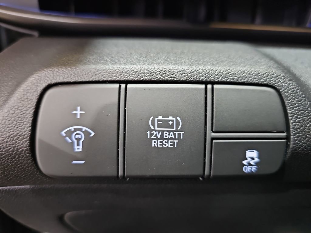 New 2026 Hyundai Elantra Sport image 25