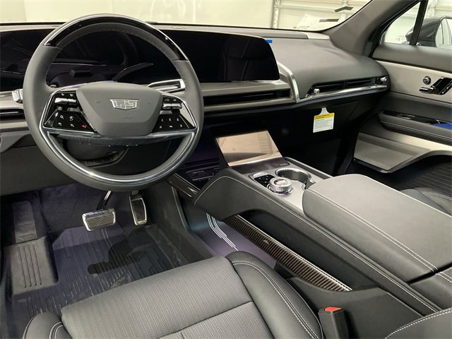 New 2026 Cadillac Vistiq Sport w/ LPO, Floor Liner Package image 21