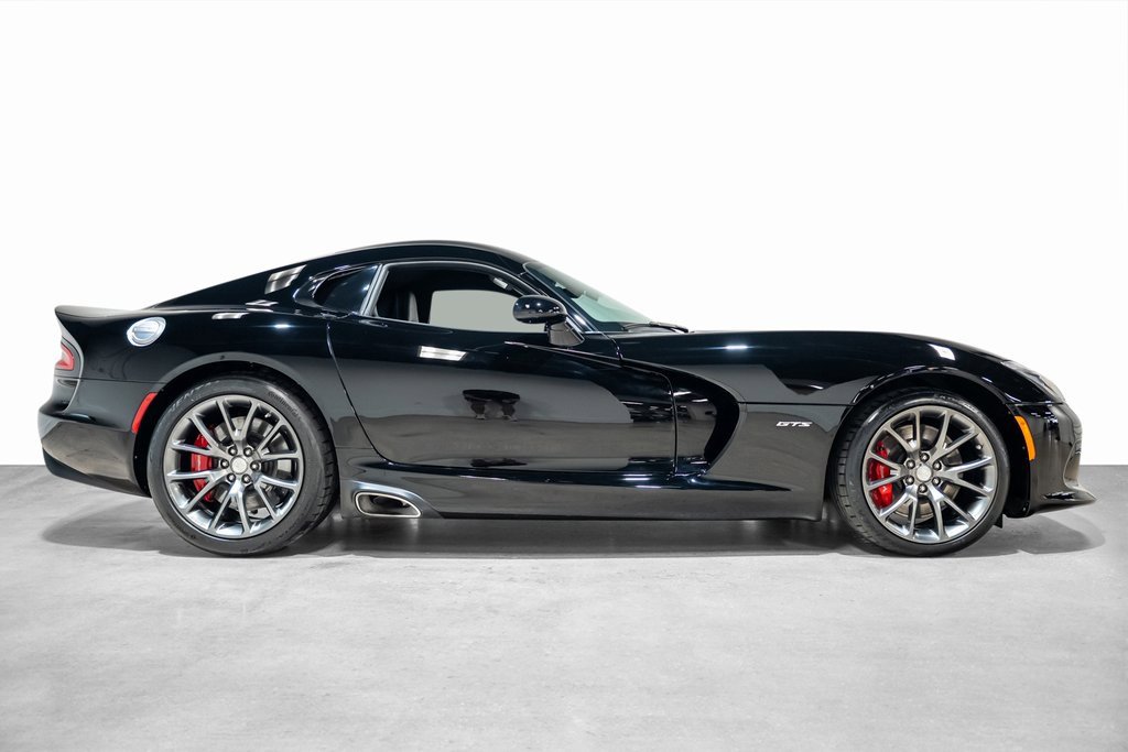 Used 2013 SRT Viper GTS w/ GTS Laguna Interior Pkg image 18