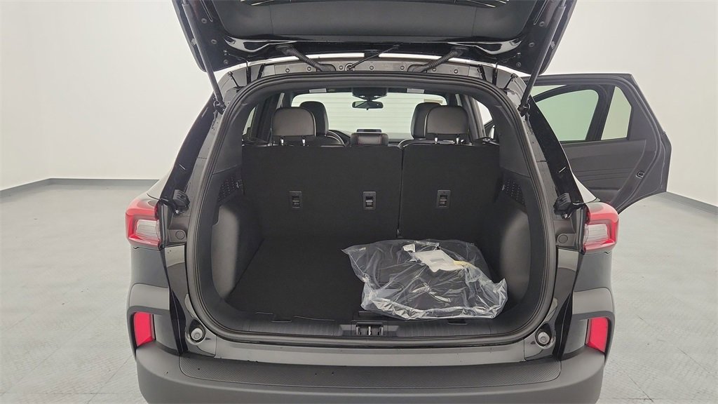 New 2026 Ford Escape ST-Line w/ Cold Weather Package image 26