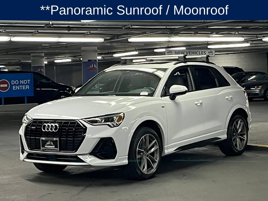 Used 2022 Audi Q3 2.0T Premium Plus w/ Premium Plus Package AWD/4WD image 4