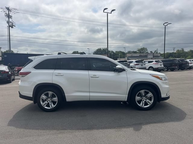 Used 2015 Toyota Highlander Limited Platinum AWD/4WD image 6