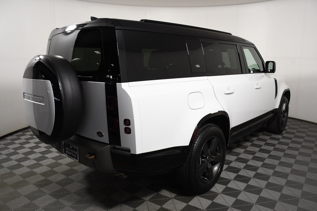 Used 2023 Land Rover Defender 130 X-Dynamic SE AWD/4WD image 6