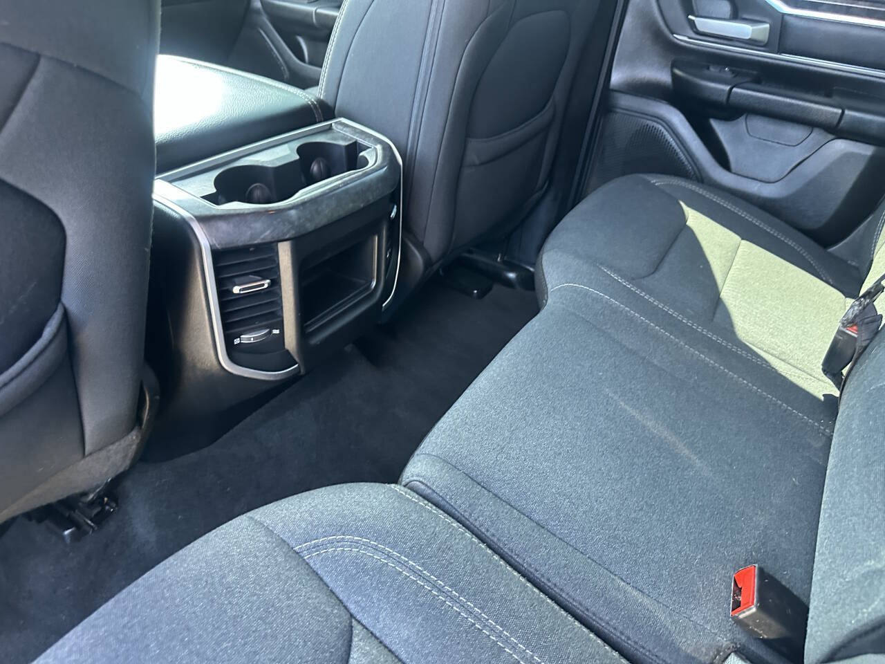 Used 2021 RAM 1500 Big Horn RWD image 17