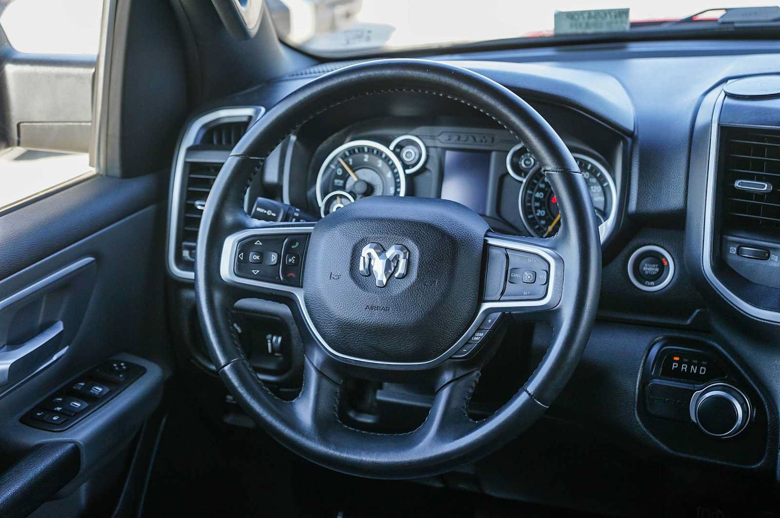 Used 2021 RAM 1500 Big Horn RWD image 15