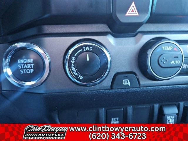 Used 2023 Toyota Tacoma TRD Off-Road image 18