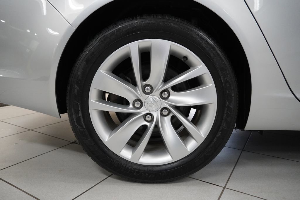 Used 2016 Buick Regal FWD image 27