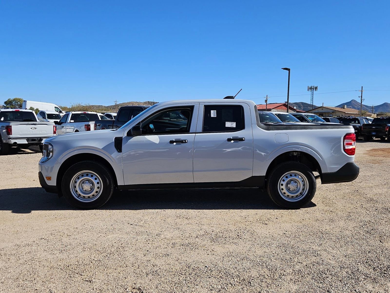 New 2026 Ford Maverick XL w/ Equipment Group 101A AWD/4WD image 8