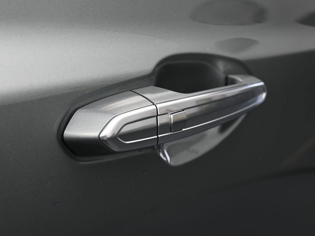 Used 2024 Cadillac XT5 Luxury image 43