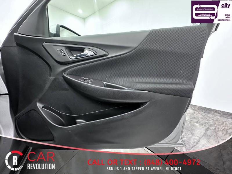 Used 2022 Chevrolet Malibu LT image 52