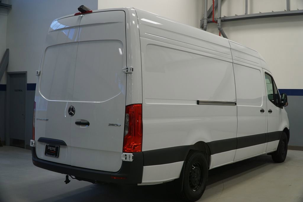 New 2025 Mercedes-Benz Sprinter 2500 image 6