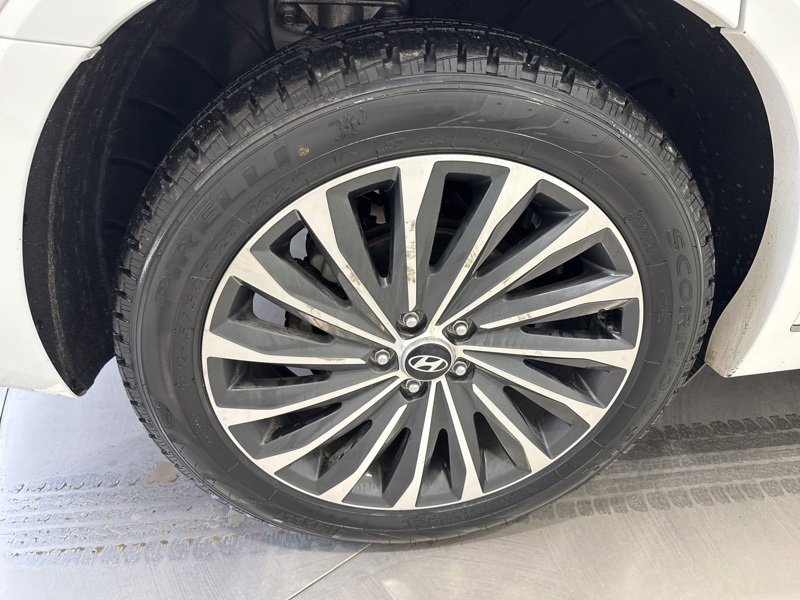 Used 2024 Hyundai Palisade Calligraphy image 8