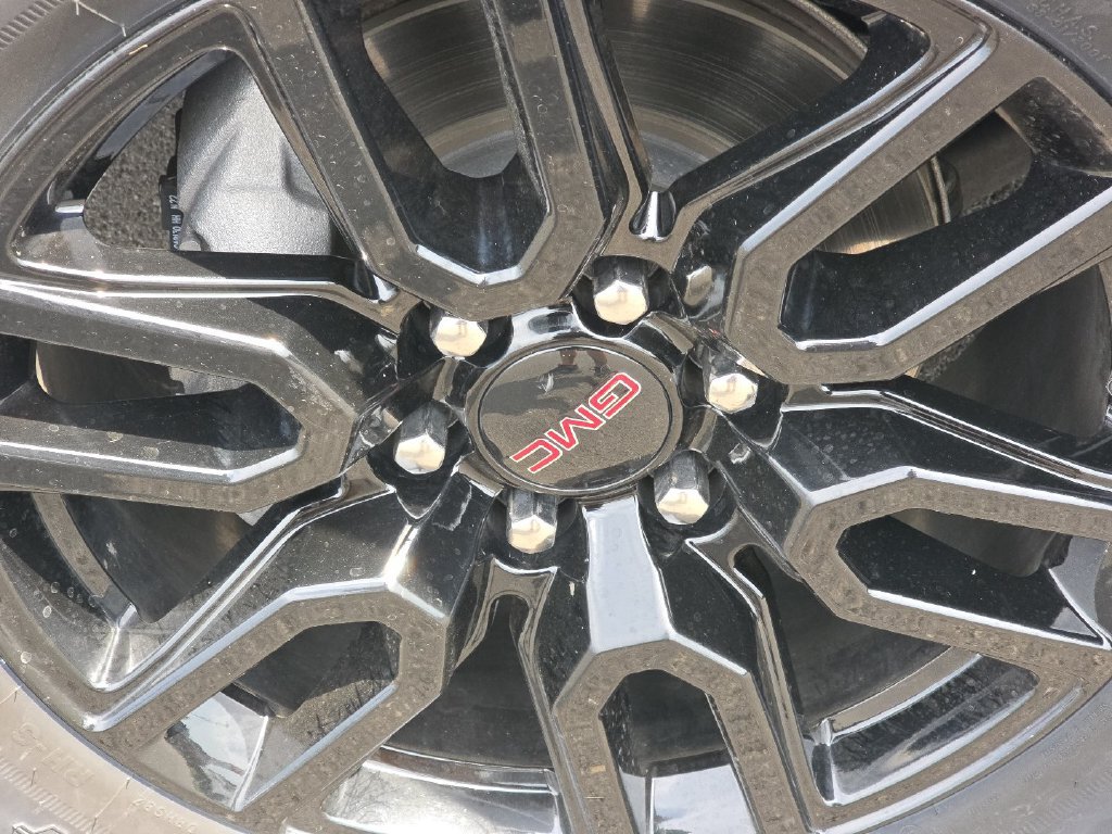 Used 2022 GMC Sierra 1500 Elevation AWD/4WD image 11