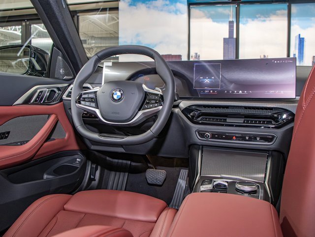 Used 2026 BMW 430i xDrive Coupe w/ Convenience Package image 16