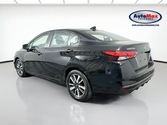 Used 2024 Nissan Versa SV FWD image 5