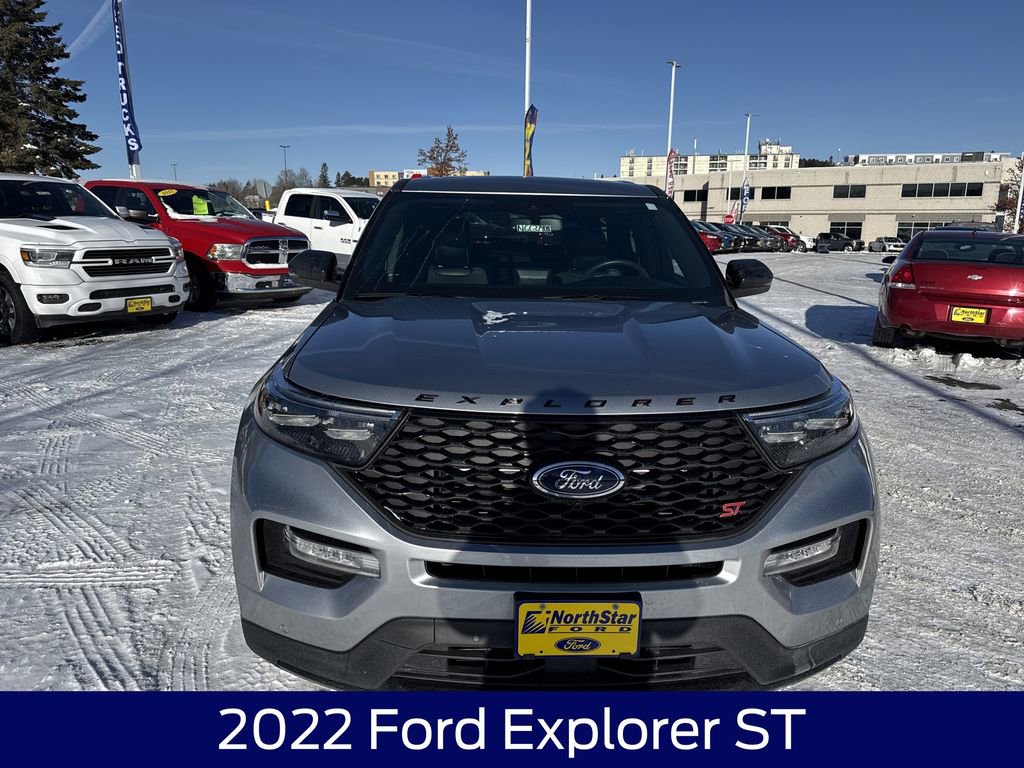 Used 2022 Ford Explorer ST w/ Equipment Group 401A image 4
