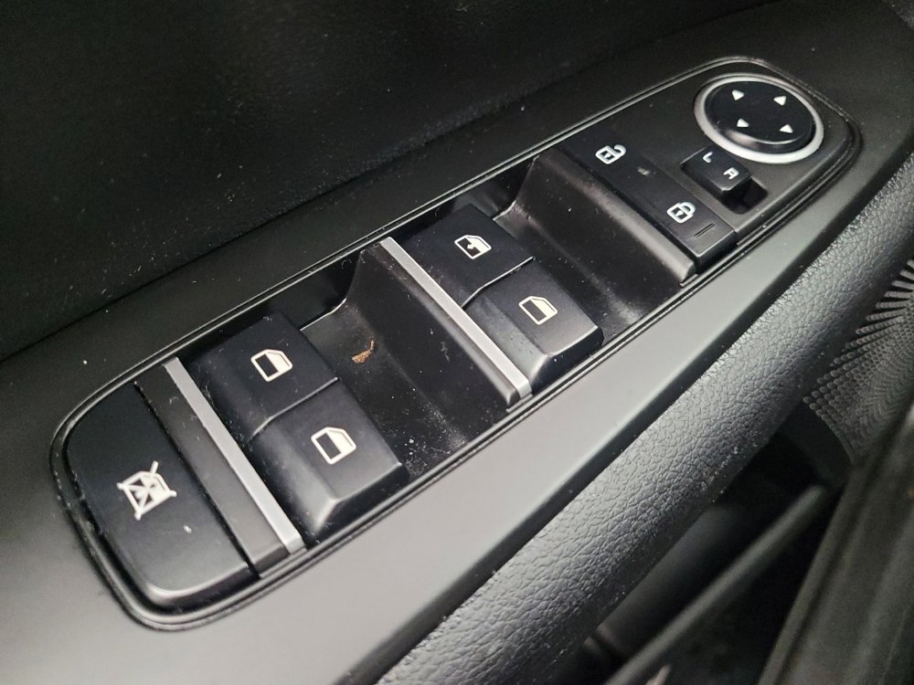 Used 2023 Kia Forte LX image 27