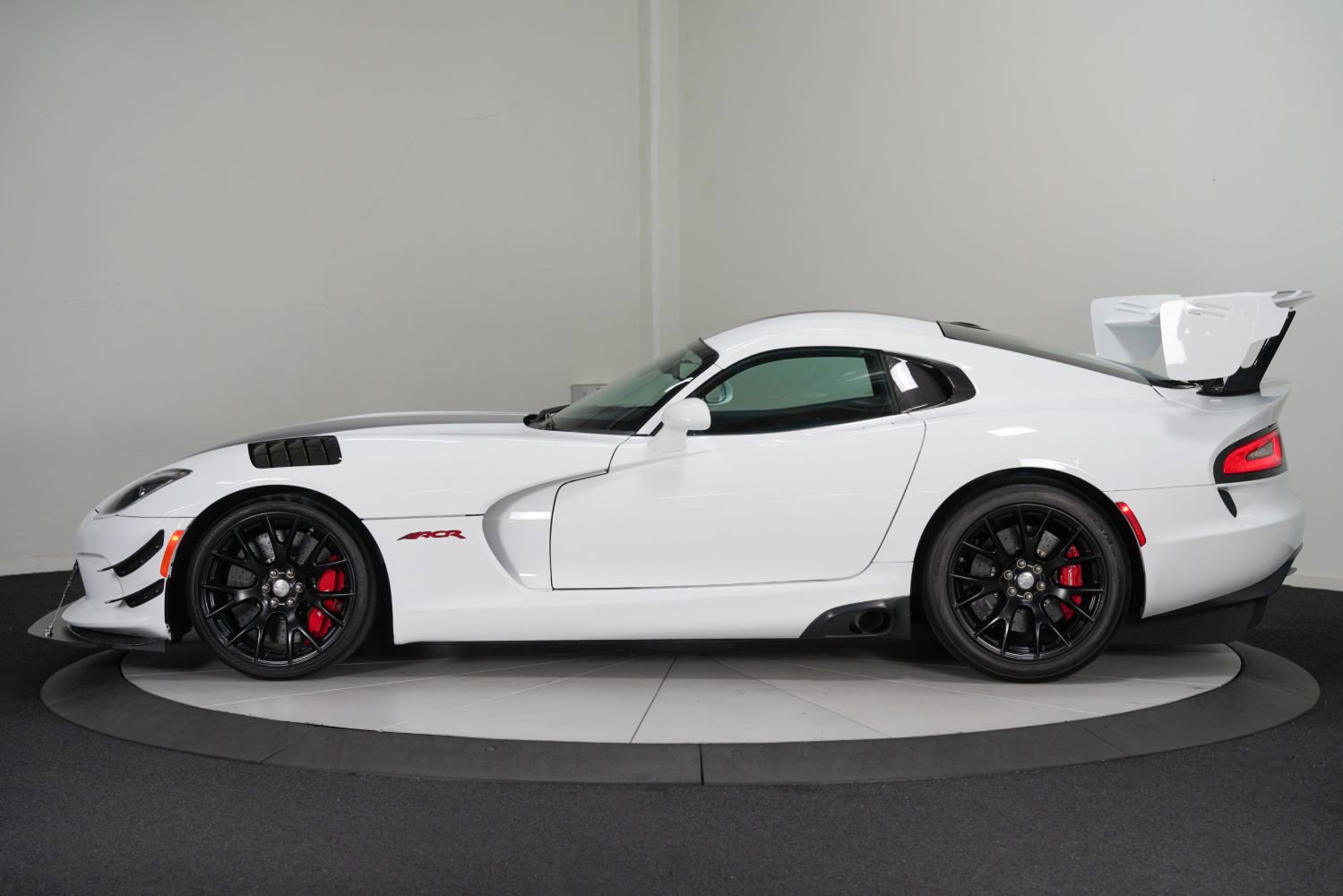 Used 2016 Dodge Viper ACR w/ Extreme Aero Package image 7