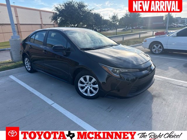 Used 2025 Toyota Corolla LE