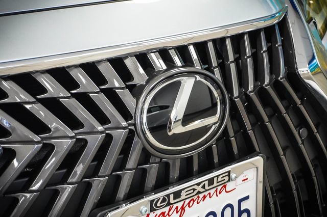 Certified 2025 Lexus ES 350 w/ Premium Package FWD image 28