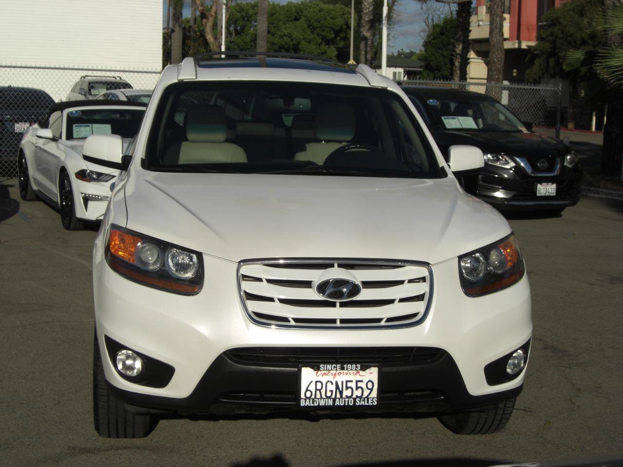 Used 2011 Hyundai Santa Fe Limited w/ Navigation Pkg 4 image 12