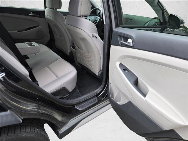 Used 2017 Hyundai Tucson Value FWD image 14