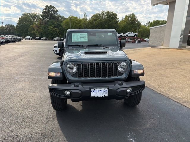 New 2025 Jeep Gladiator Sport image 2